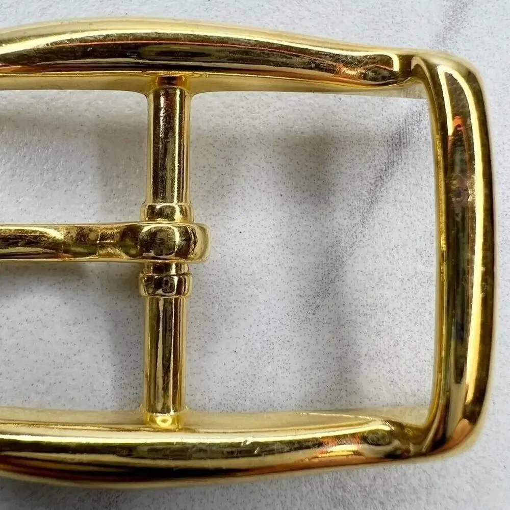 Vintage Gold Tone Simple Basic Belt Buckle for up to 1 Inch Belt